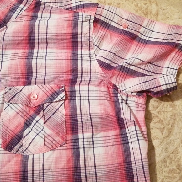 Shirt - Picture 2 of 3